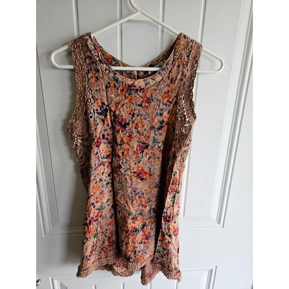 Women's blouse